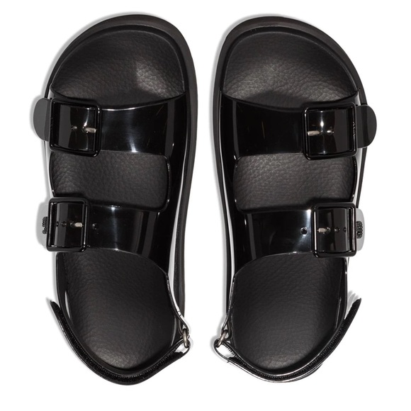 Gucci Isla Rubber Sandals - Picture 9 of 11